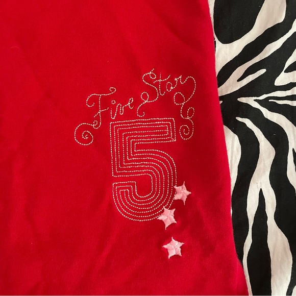 Y2k red mini skirt 💋 - Picture 2 of 3